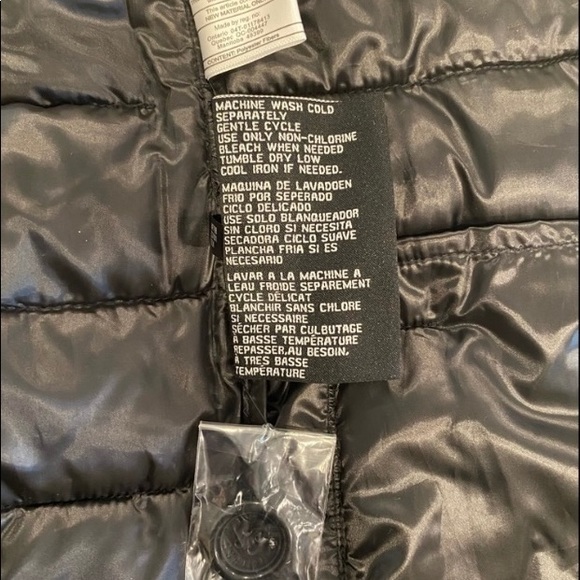 GUESS NWT Women’s Convertible Coat M - Picture 15 of 15